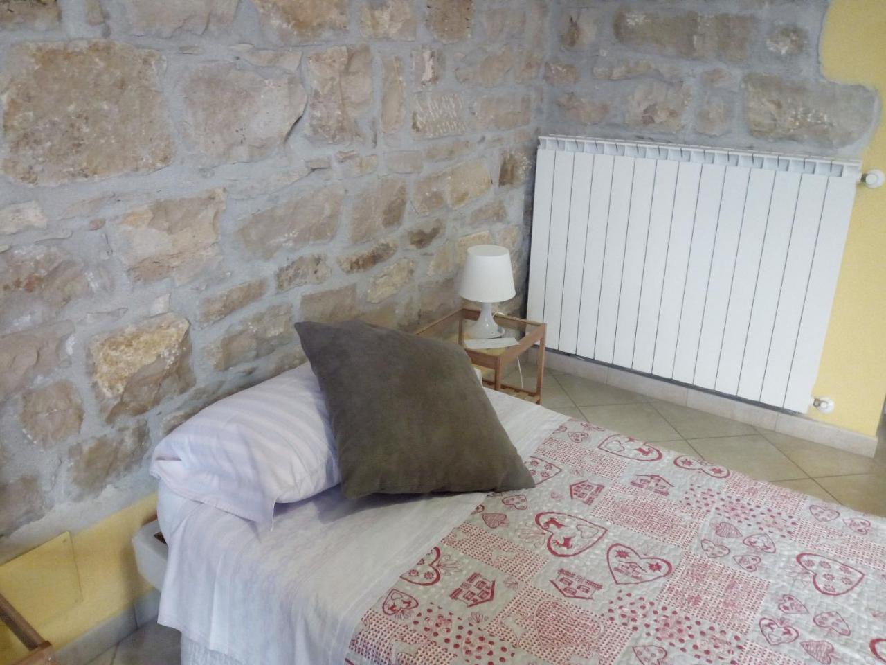 Al Castello Bed & Breakfast Venosa Exterior photo